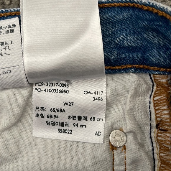 LEVI 501 high rise jean shorts with cut out detailing and button fly - Picture 12 of 13